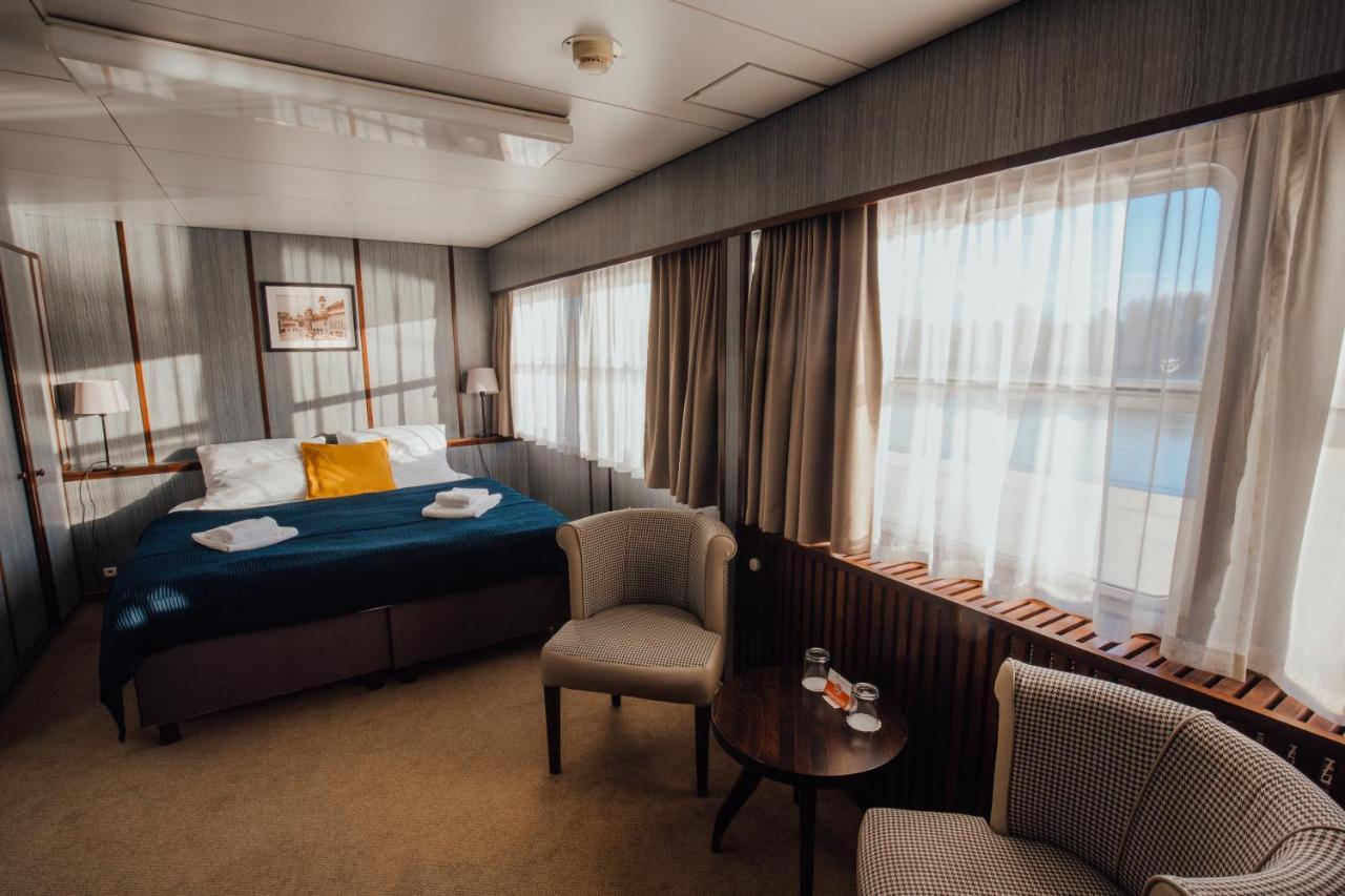 Botel Pressburg 외부 사진